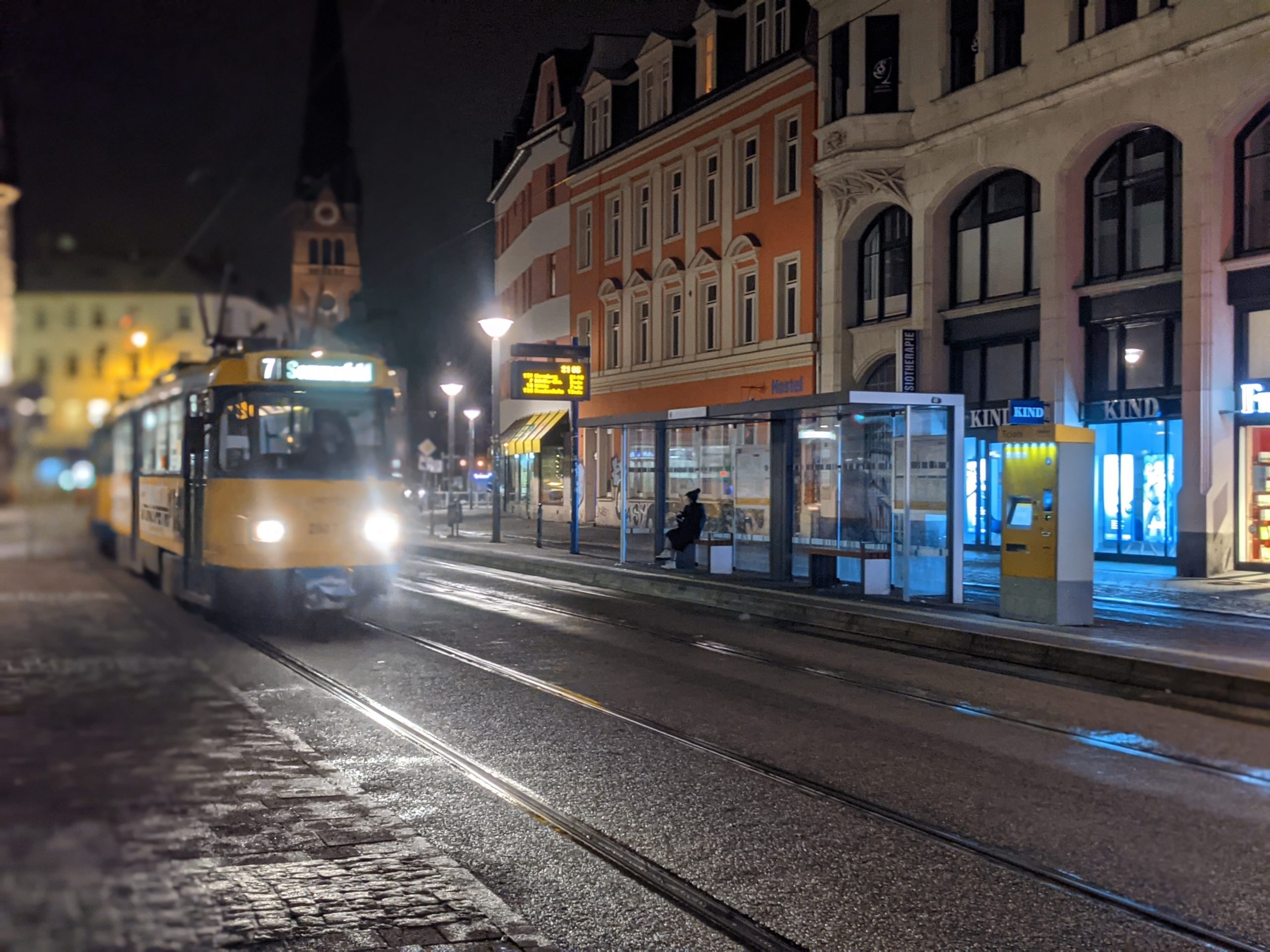 Tram-Portrait - Lindenauer Markt, Leipzig