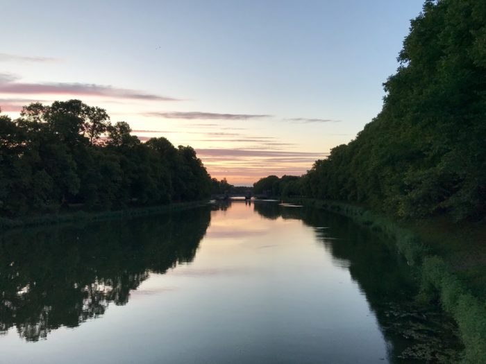 Abendstimmung auf der Sachsenbrücke, Leipzig - foto.